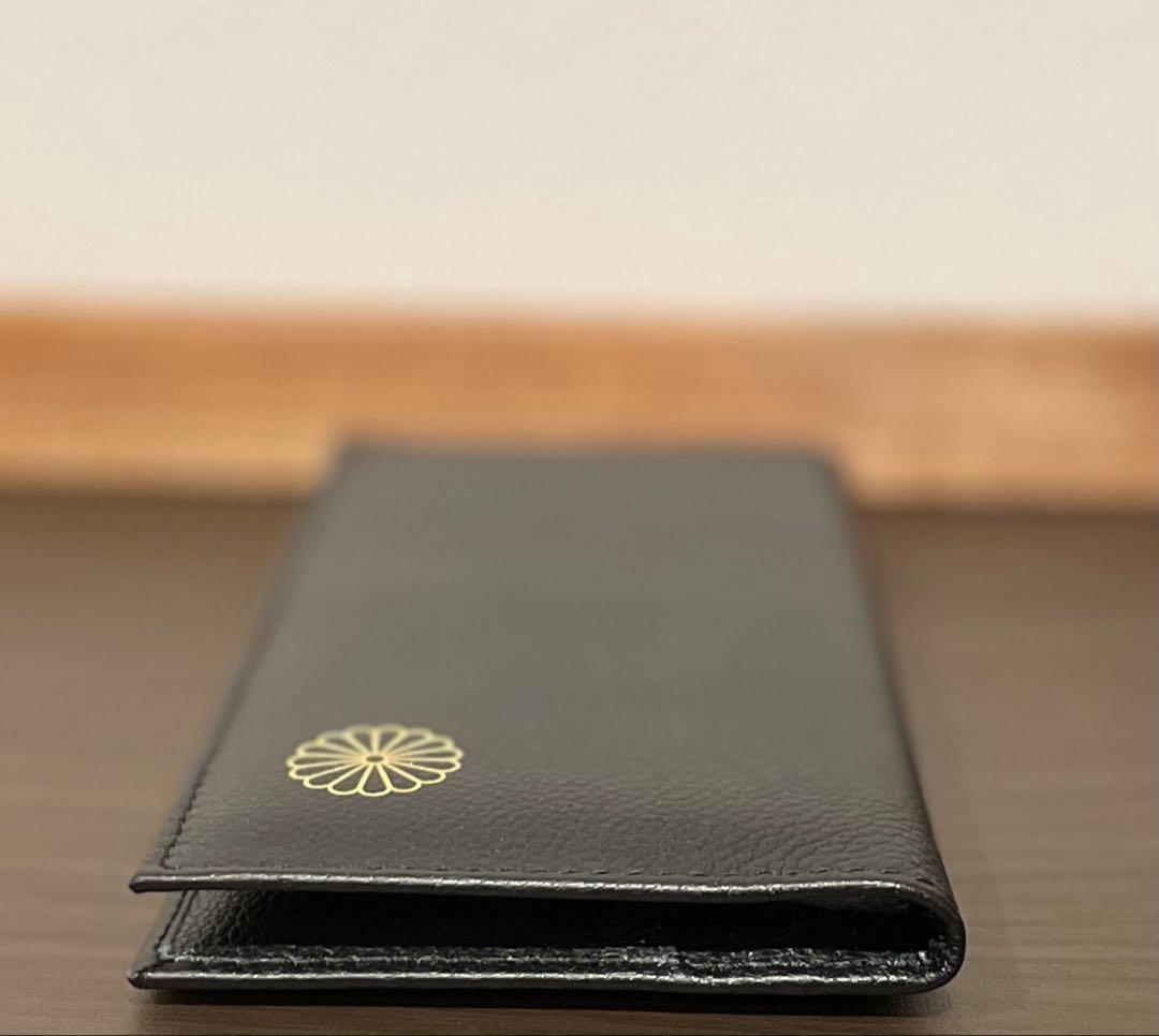 【皇居限定品】菊の御紋入り 長財布 ブラックと純金箔入り あぶらとり紙セット