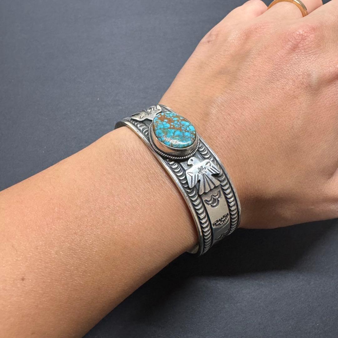 【Navajo Victor Begay】ナンバーエイトターコイズ バングル