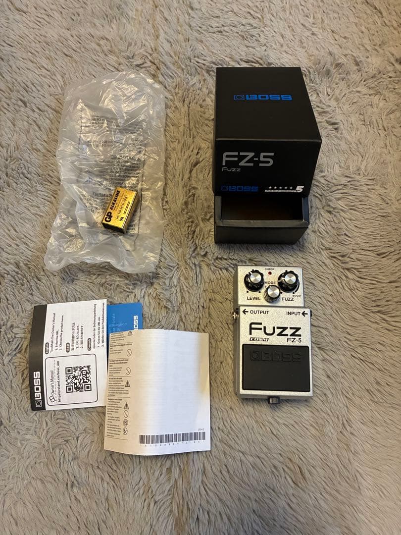 BOSS FZ-5 Fuzzエフェクター