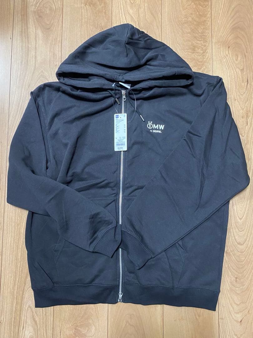 GU✖️SOPHコラボワンマイルウェア　4点セット売り