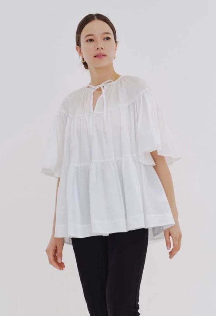 新品⭐︎yori ボリュームギャザーサマーブラウス