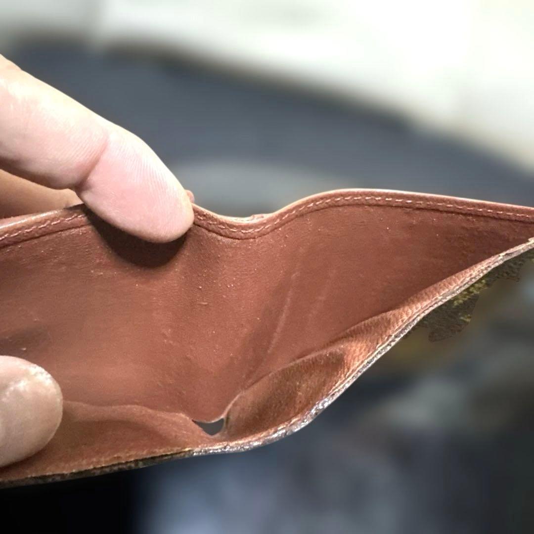 ⑤☆優良品☆モノグラム ♪マルコ☆2つ折り財布★ポケットあり