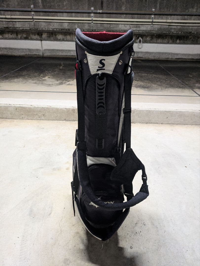 キャディバッグ　DUNLOPスリクソン　スタンド式　軽量