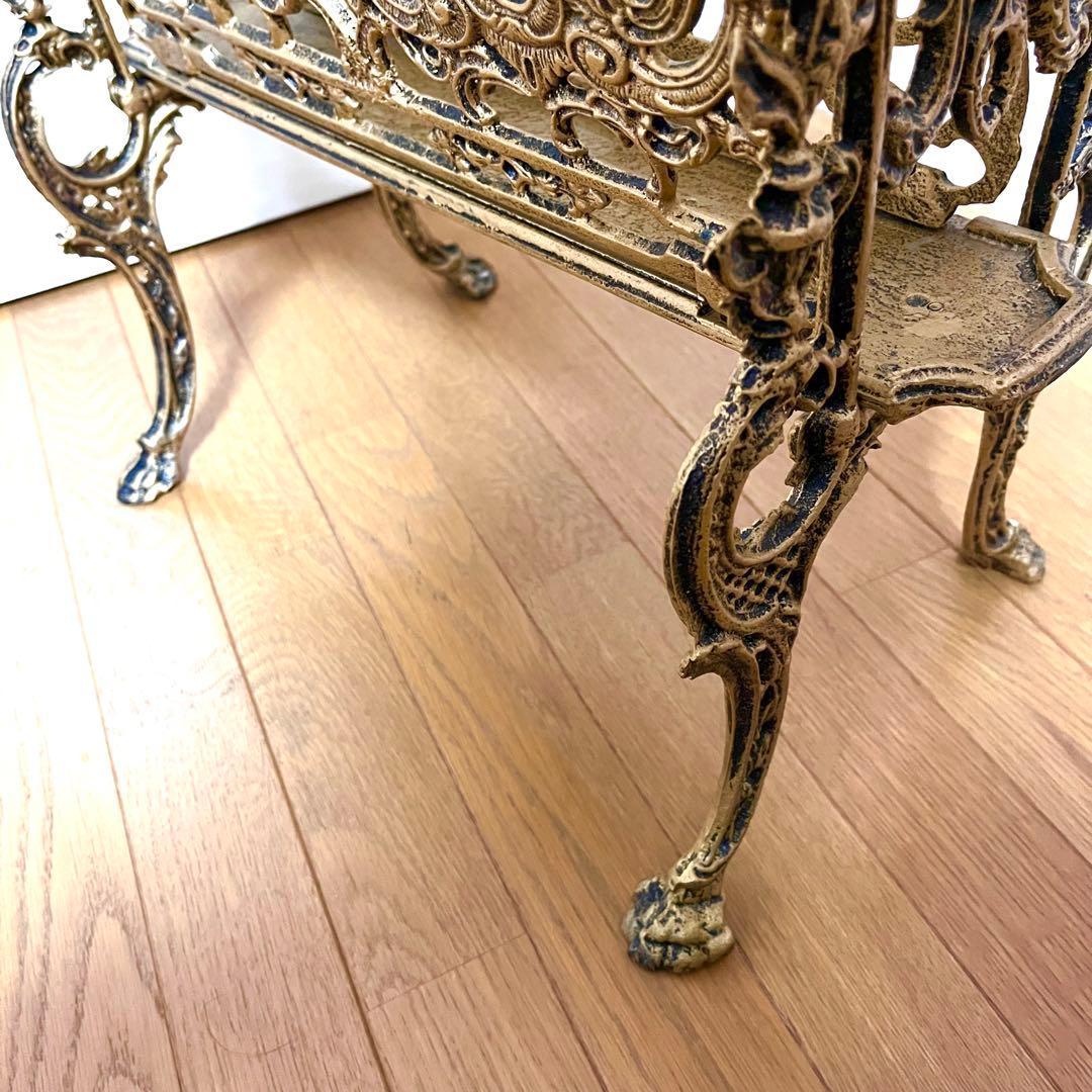 ヴィクトリアンスタイル　マガジンラック　アンティーク調　ゴールド　真鍮　レトロ