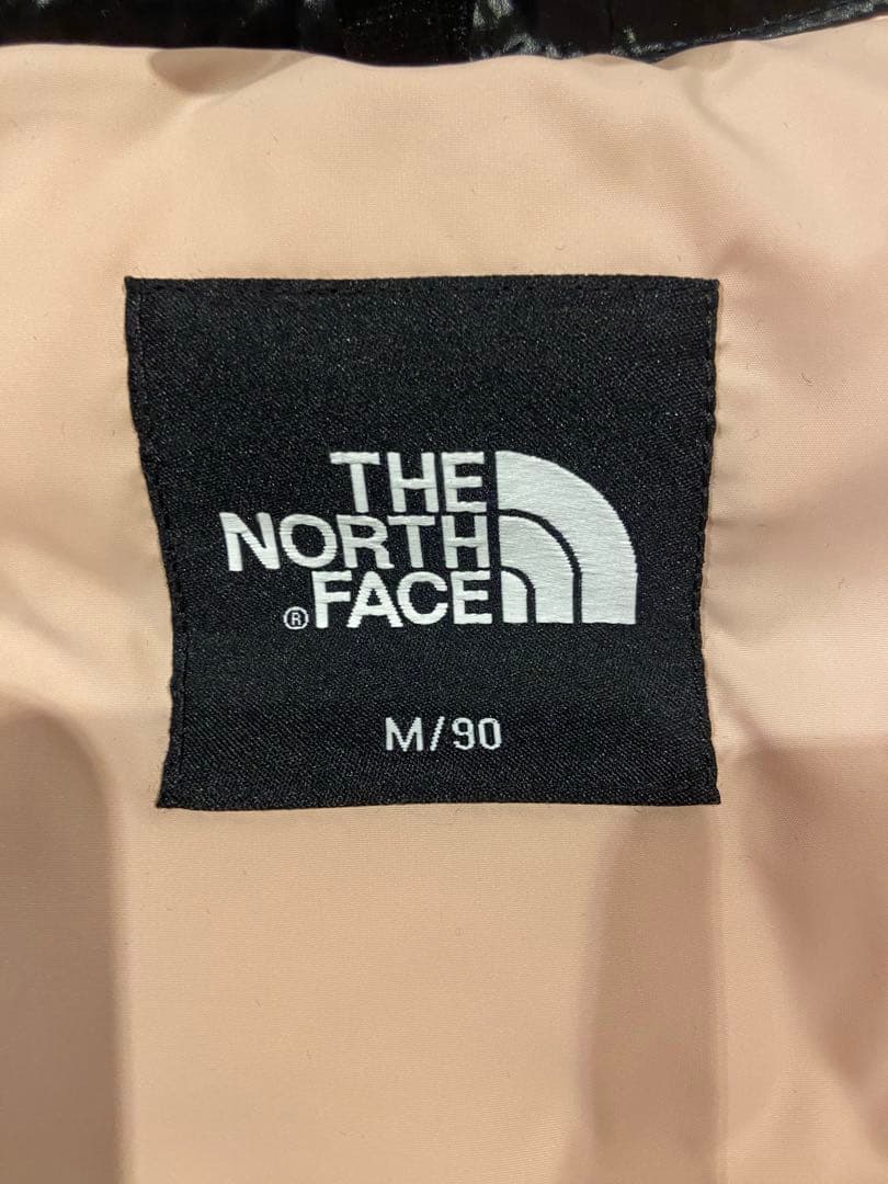 ショートヌプシ　ピンク　ノースフェイス　ヌプシ　ダウン　韓国