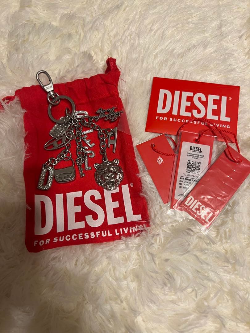 【即完売】DIESELチェーン チャーム SEVENTEEN HOSHIコラボ