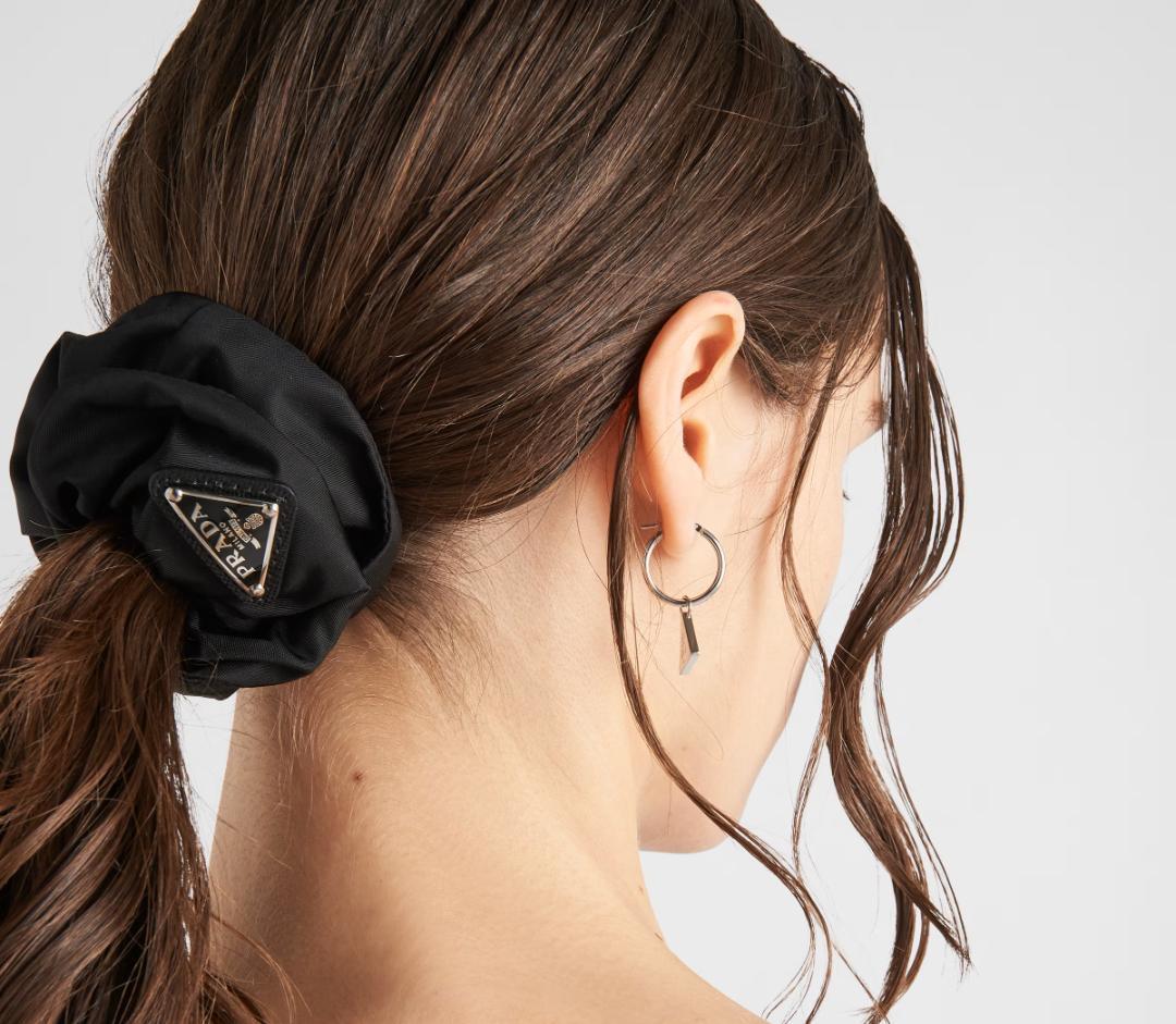 PRADA　プラダ　Re-Nylon　シュシュ