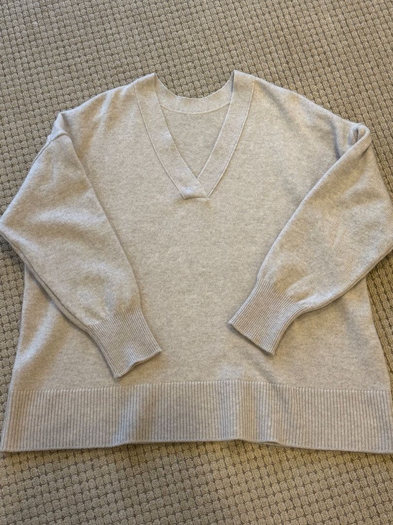 Deuxieme Classe 24AW OLBIA Vネック プルオーバー