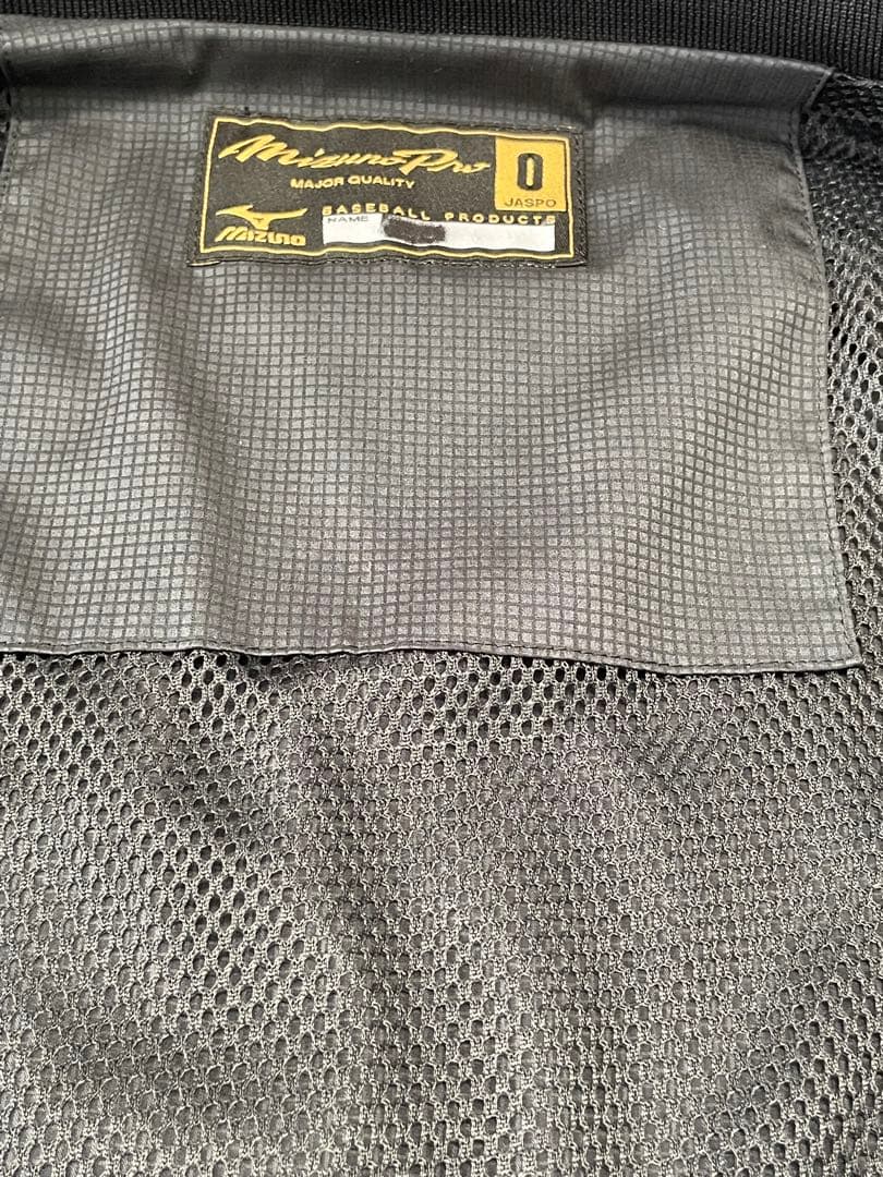 阪神タイガース　2010年グランドコート　ミズノ　サイズＯ(XL)黒