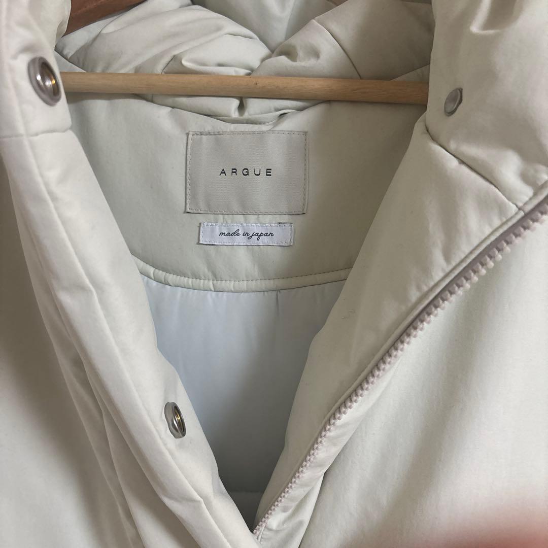 ARGUE☆ フード付きダウンベスト