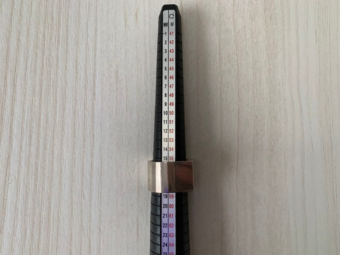 GUCCI シルバー スクエアリング