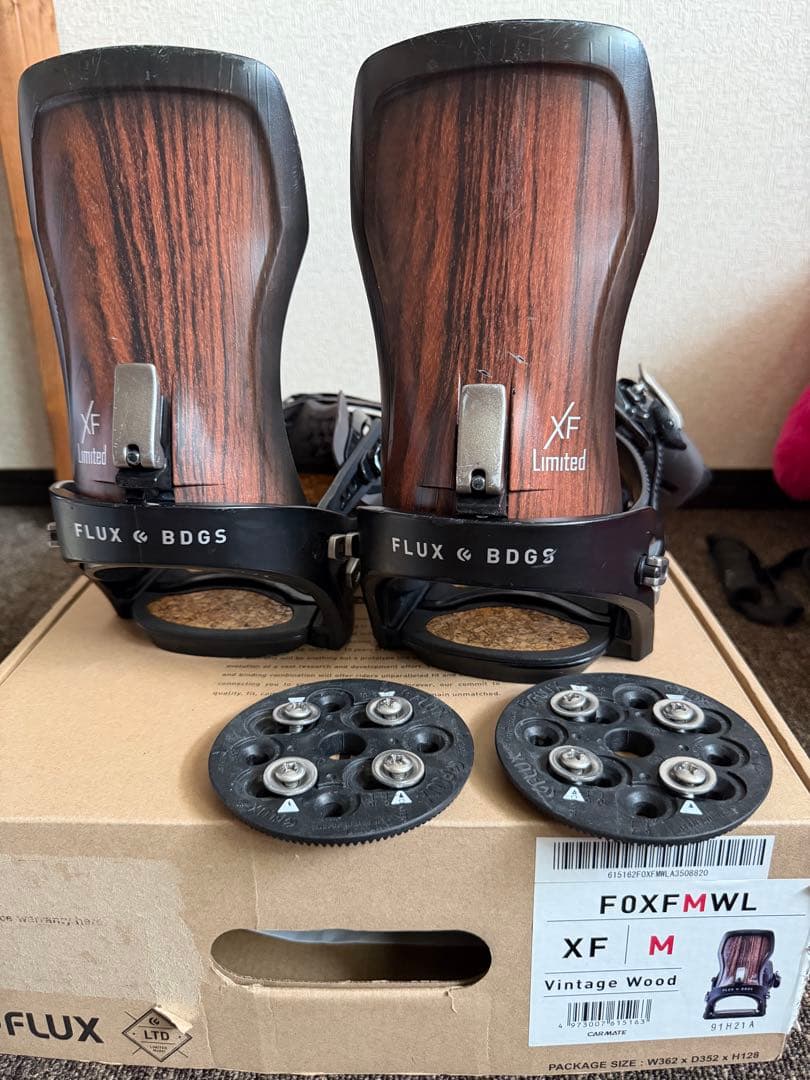 【週末限定価格】FLUX XF Limited ビンディングMサイズ　カービング