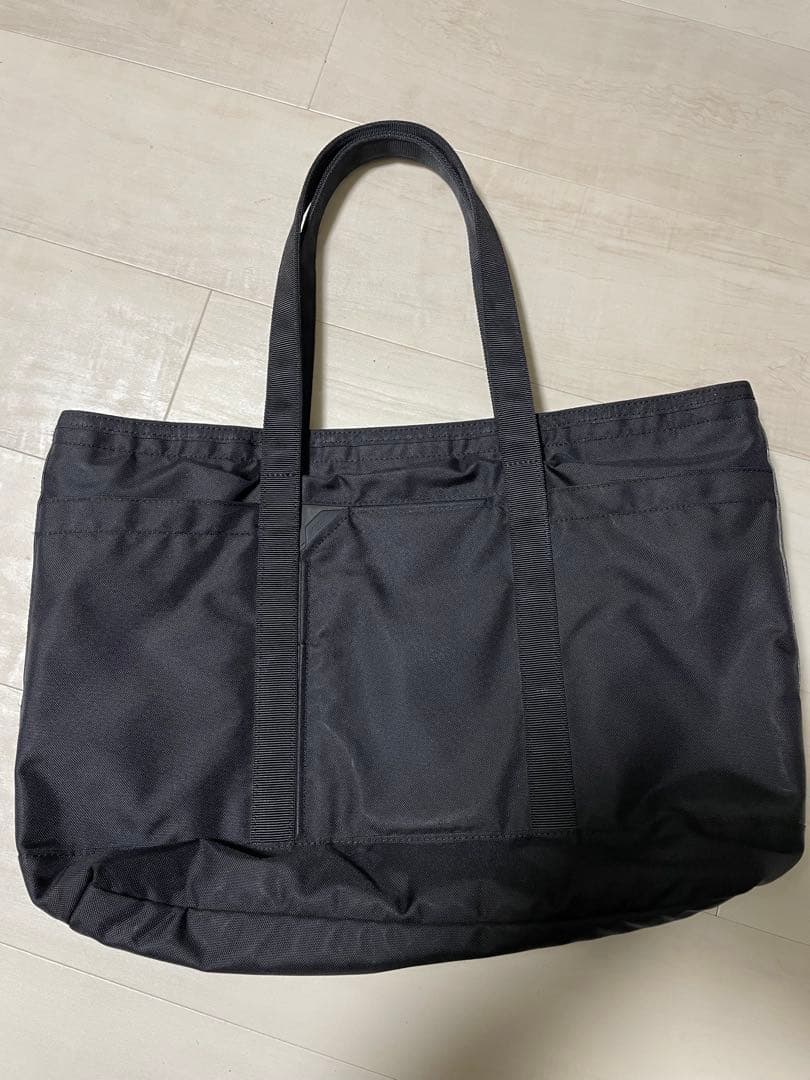 Monolith　トートバッグ　ブラック　ユニセックス