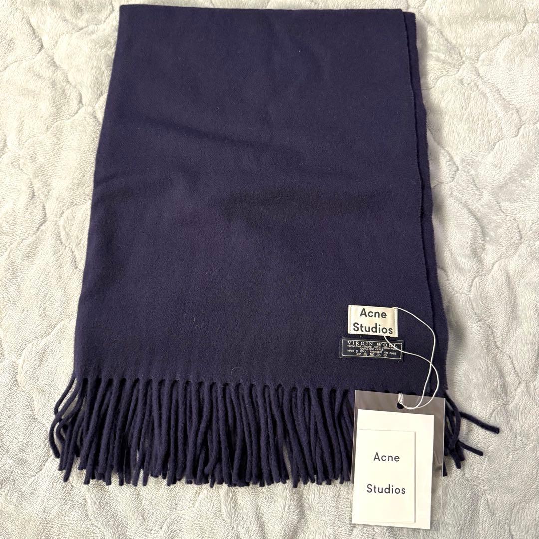 【ワンコ氏】Acne Studios マフラー ネイビー