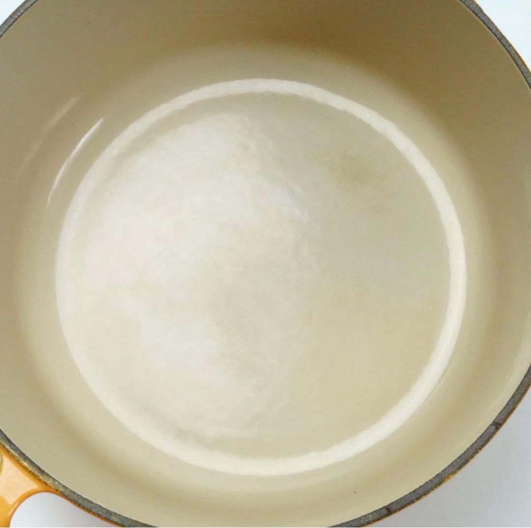 【美品】LE CREUSET　ココット ロンド サフランイエロー　22cm