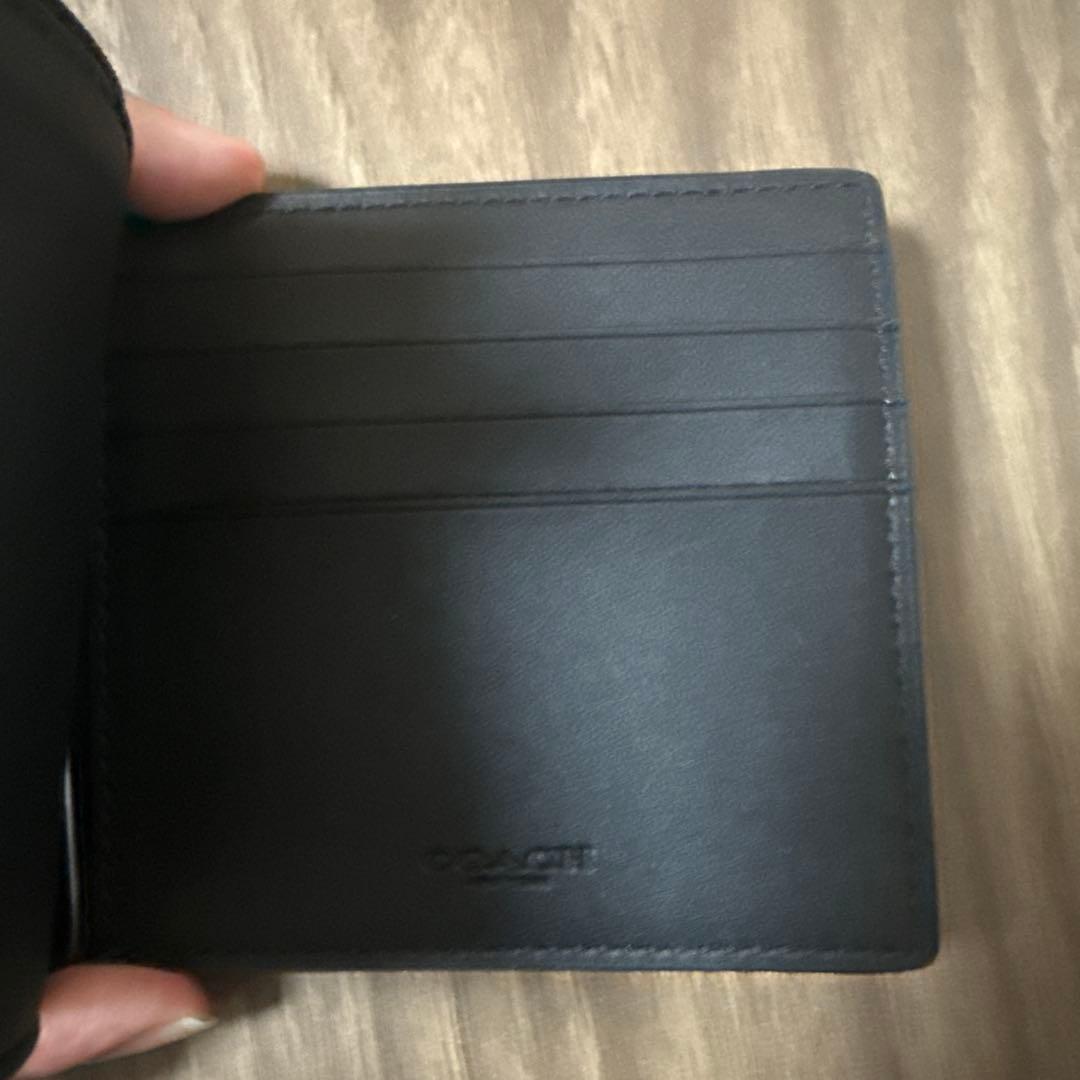 COACH ブラックレザー 二つ折りマネークリップ 小銭入れ付き