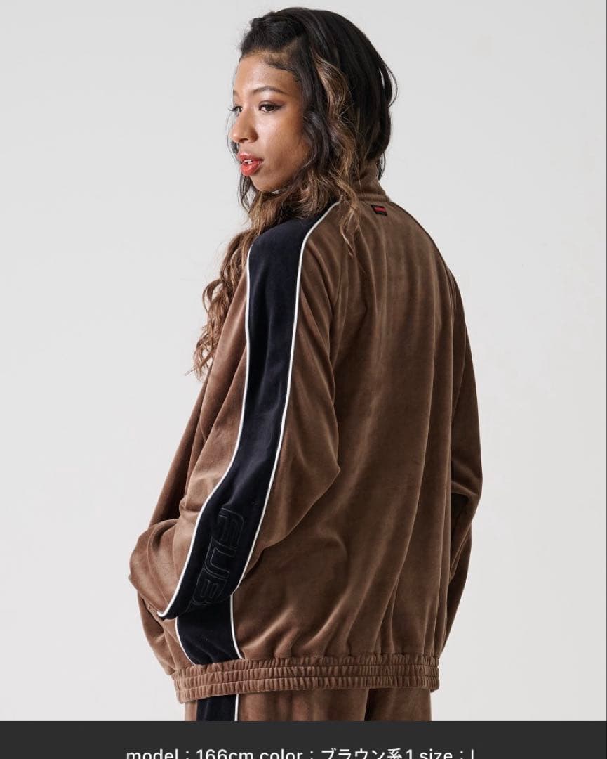 fubu ベロアジャケット