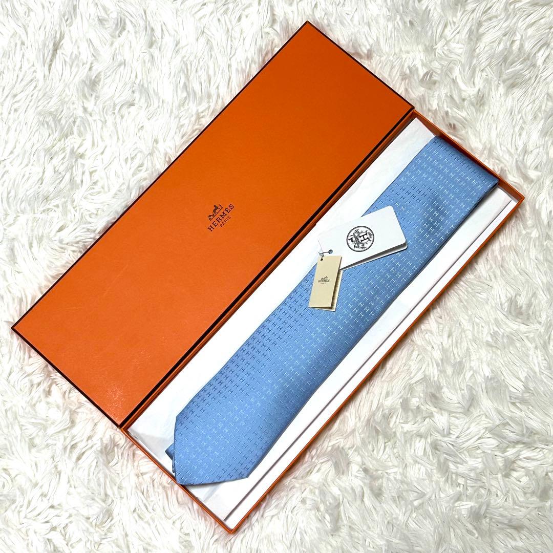 【新品タグ付き✨】箱付き！ エルメス ネクタイ 水色 ファソネ H柄 高級シルク