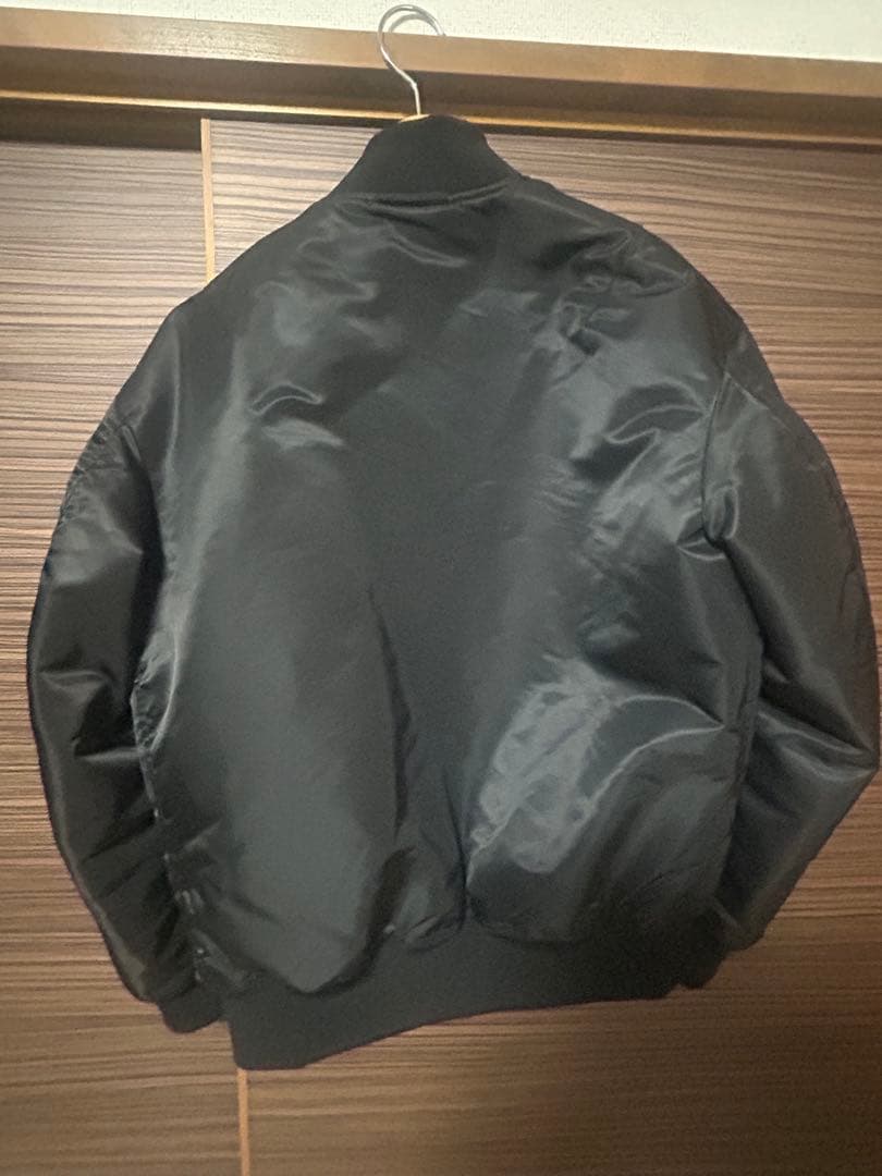 ユニクロ ジルサンダー ハイブリッドダウン S