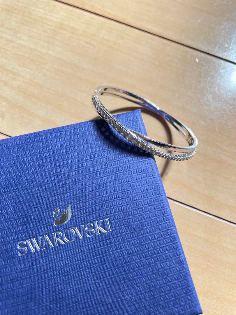 SWAROVSKI スワロフスキー バングル ブレスレット