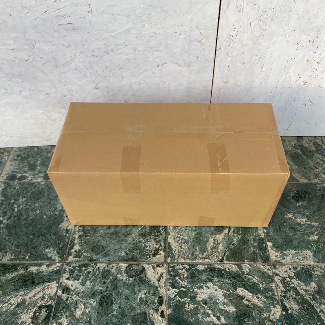 あんず　国産ひのき　丸椅子2脚とおがくず