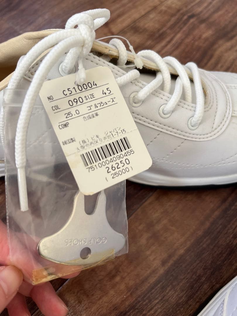 新品未使用　ピッコーネ　ゴルフシューズ 24.5cm ホワイト女性用　タグ付き