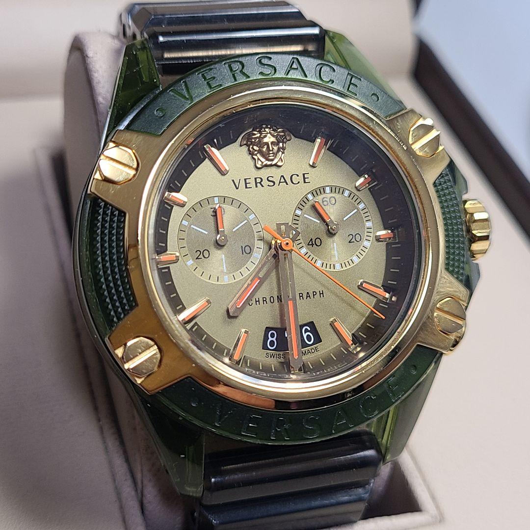 VERSACE　ヴェルサーチ　ICON ACTIVE　アクティブ　クロノ　腕時計