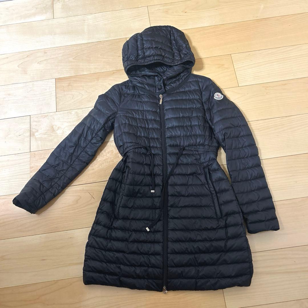 プロフ必読　モンクレール　黒