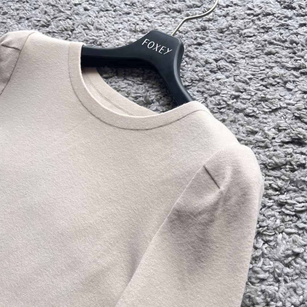 FOXEY NY 38 アイボリーベージュ スリムニット