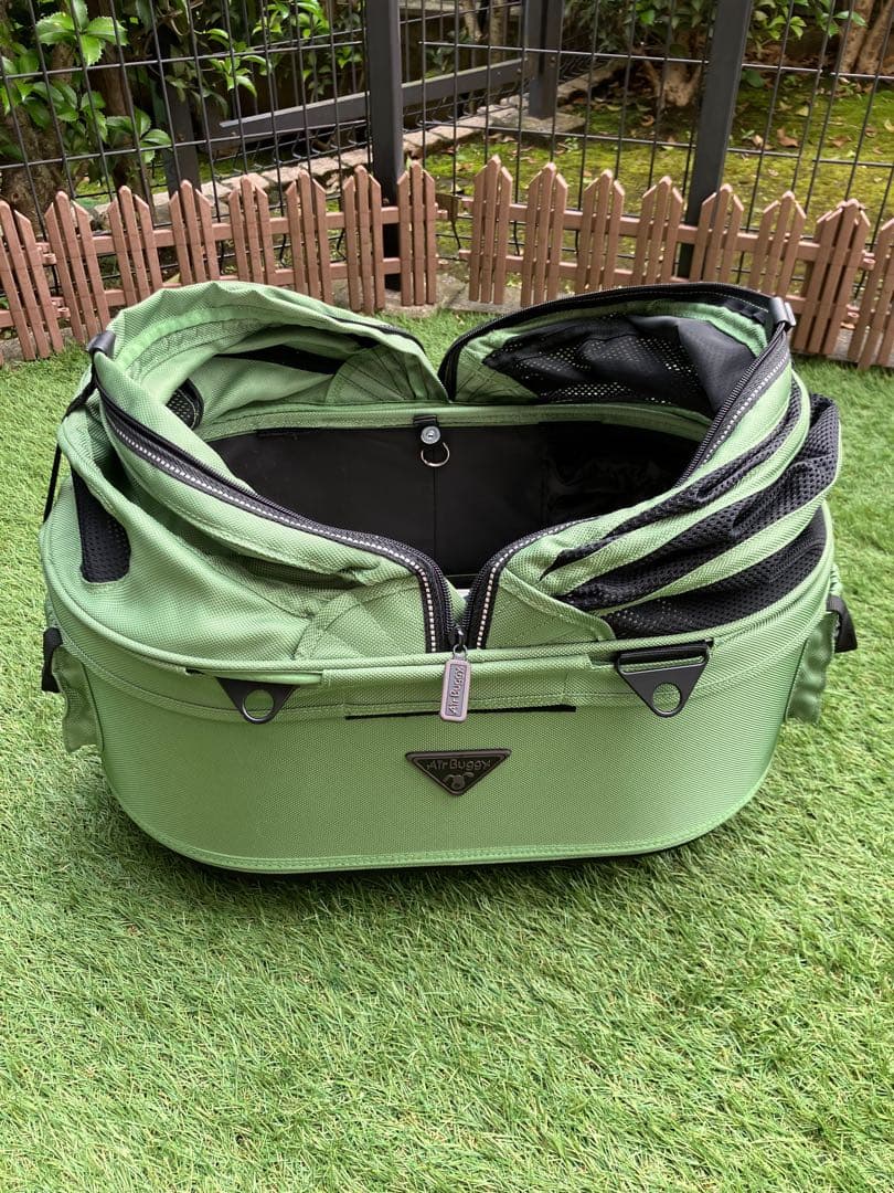 クマゴロー0409 AirBuggy 緑色 ベビーカー