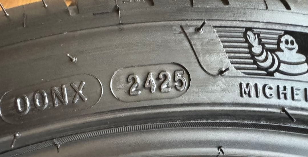 １セット目 GR86 新車外し パイロット スポーツ 4 ２本