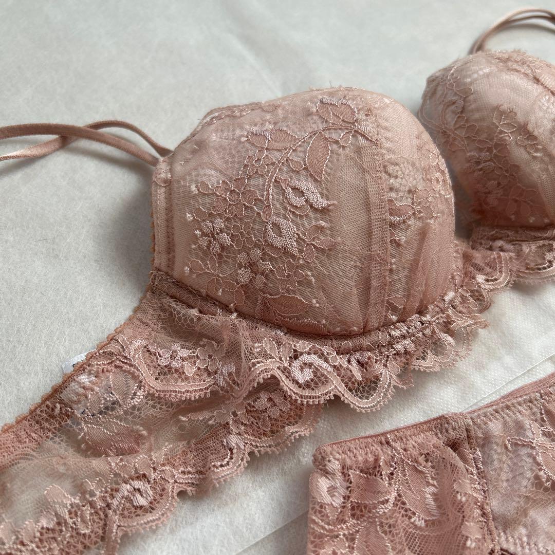 【定価14,000円以上】ワコール　パルファージュ　ブラジャーショーツ　C75Ｌ