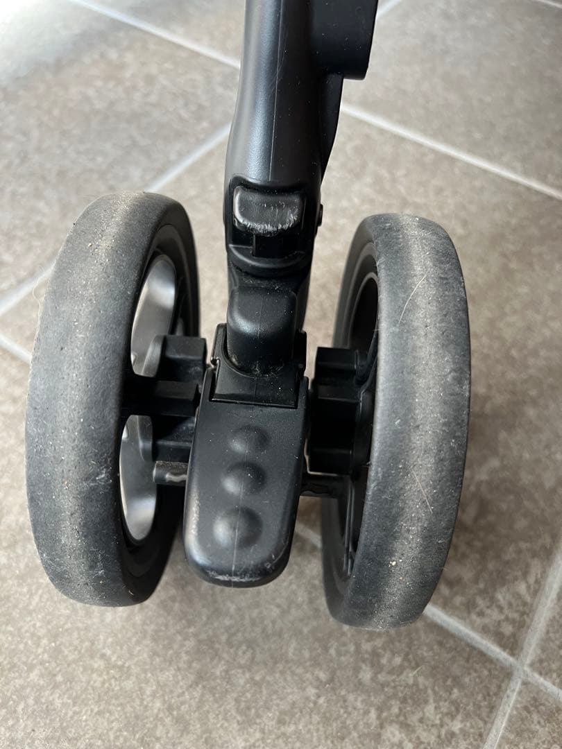 アップリカ　ラクーナクッションフリープラス