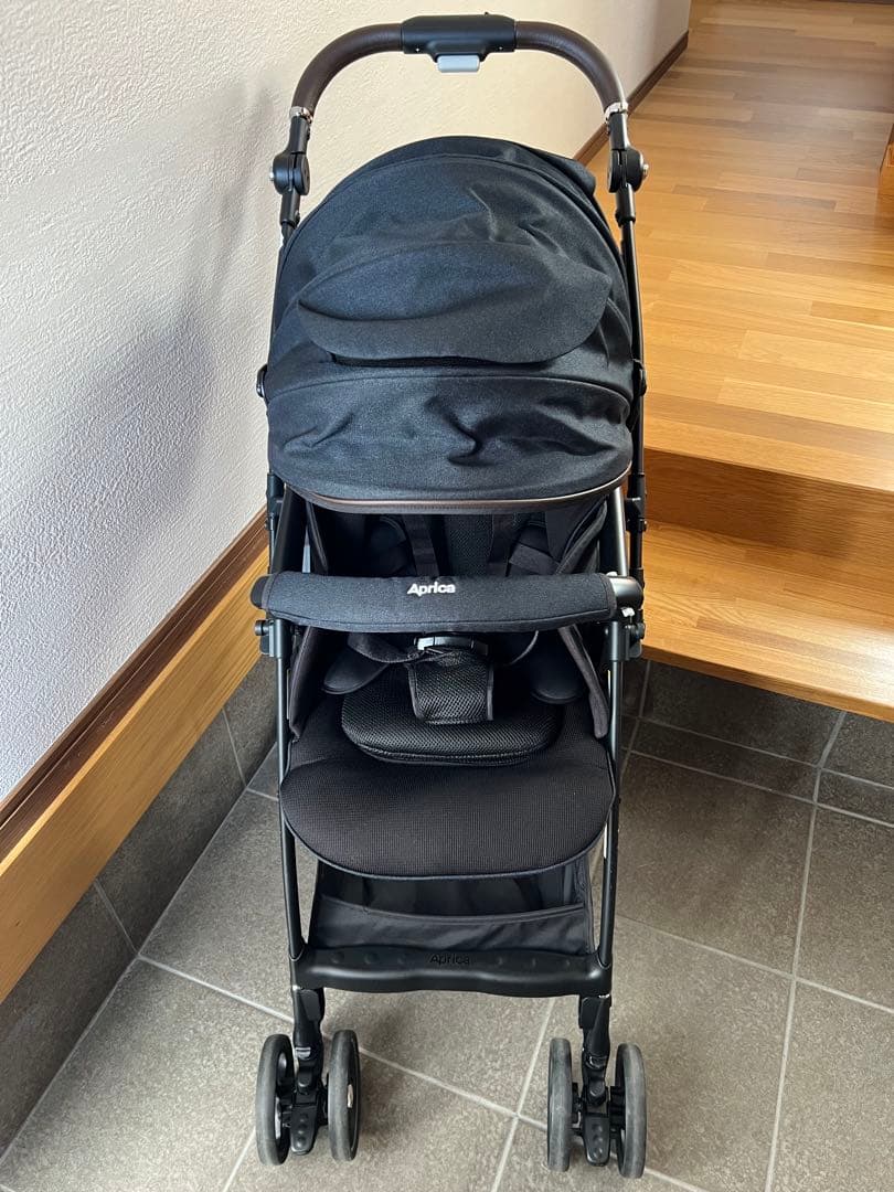 アップリカ　ラクーナクッションフリープラス