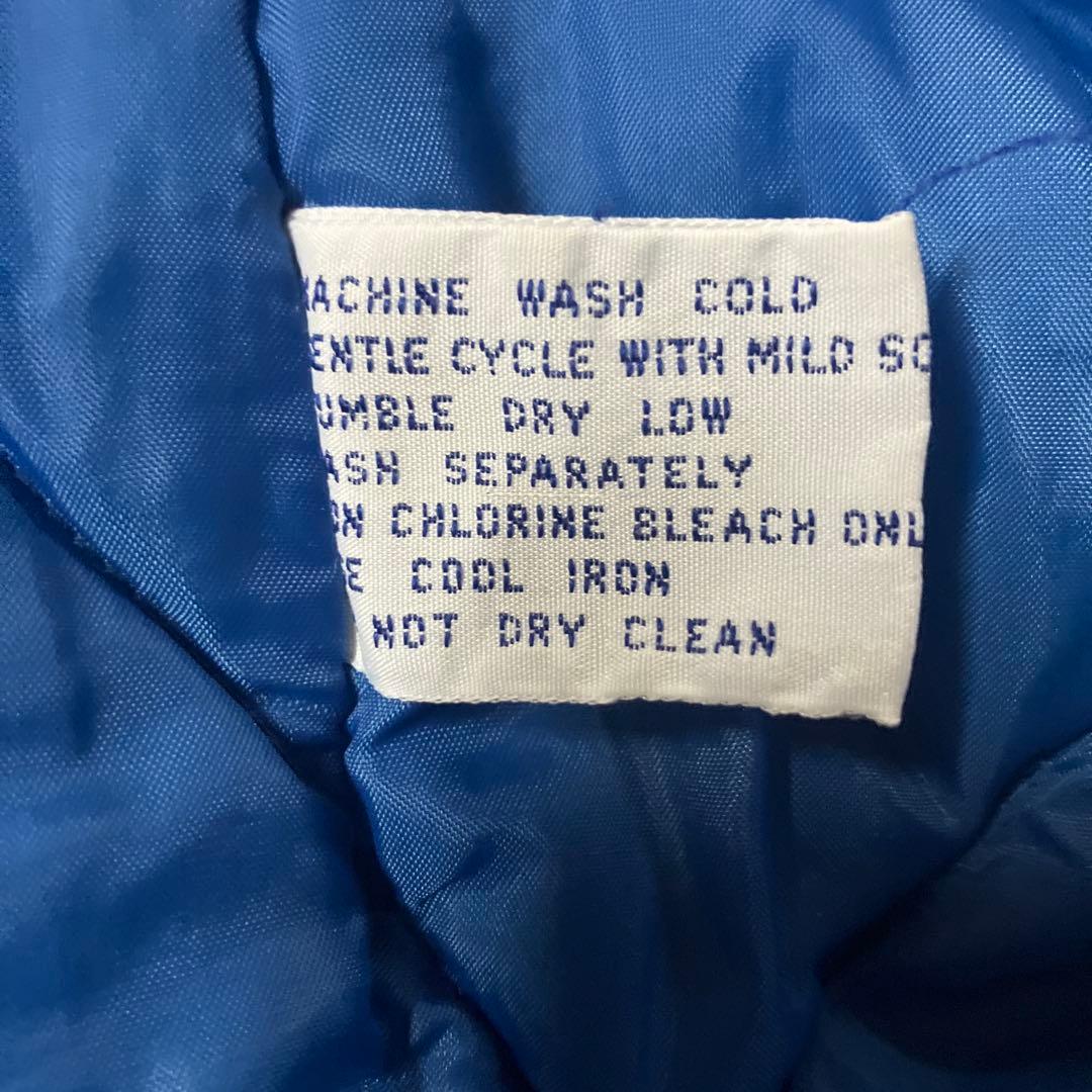 j27)スターターNFLライオンズ　たっぷり中綿キルティングプルオーバー XL