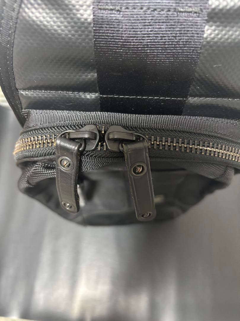 ポーター　ヒート　ワンショルダーバッグ　スリングバッグ　ボディバッグ　日本製