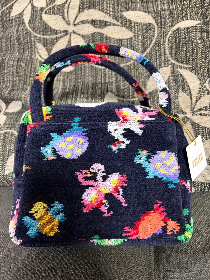 FEILER 神崎恵さん×フェイラーファンキーフォーチュン　ミニキューブバッグ