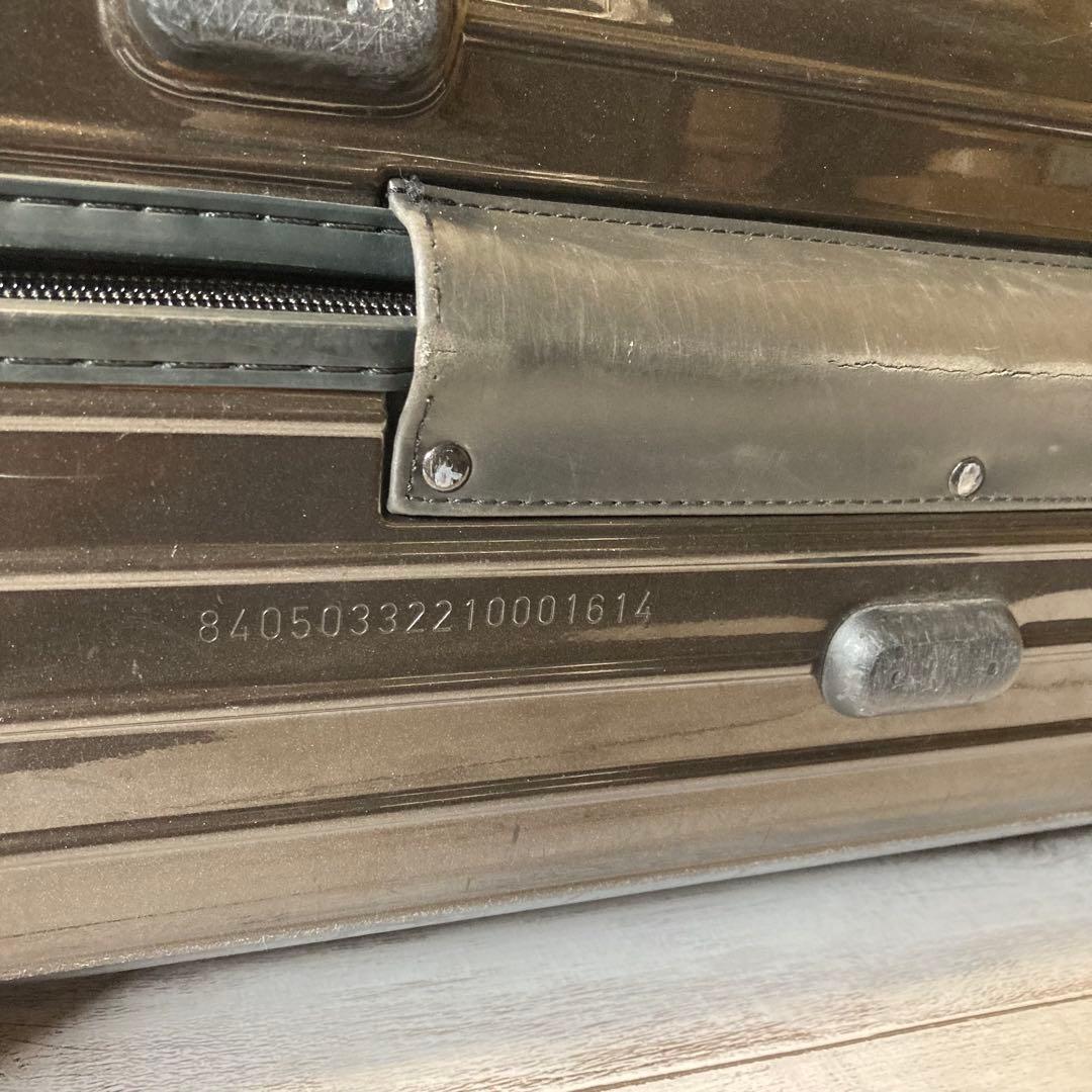 RIMOWA リモワ　キャリーケース　サルサ デラックス ハイブリット　2輪
