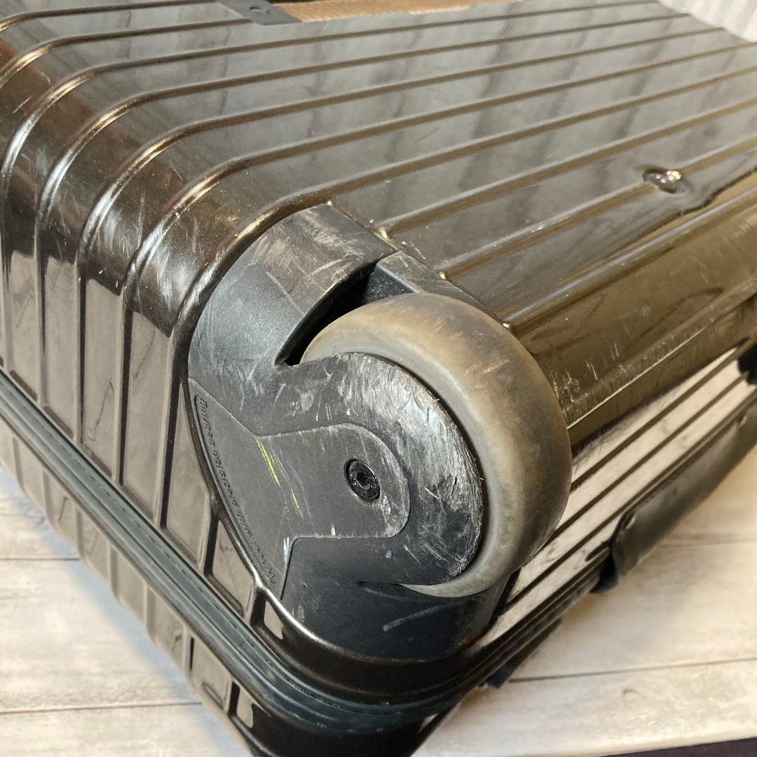 RIMOWA リモワ　キャリーケース　サルサ デラックス ハイブリット　2輪