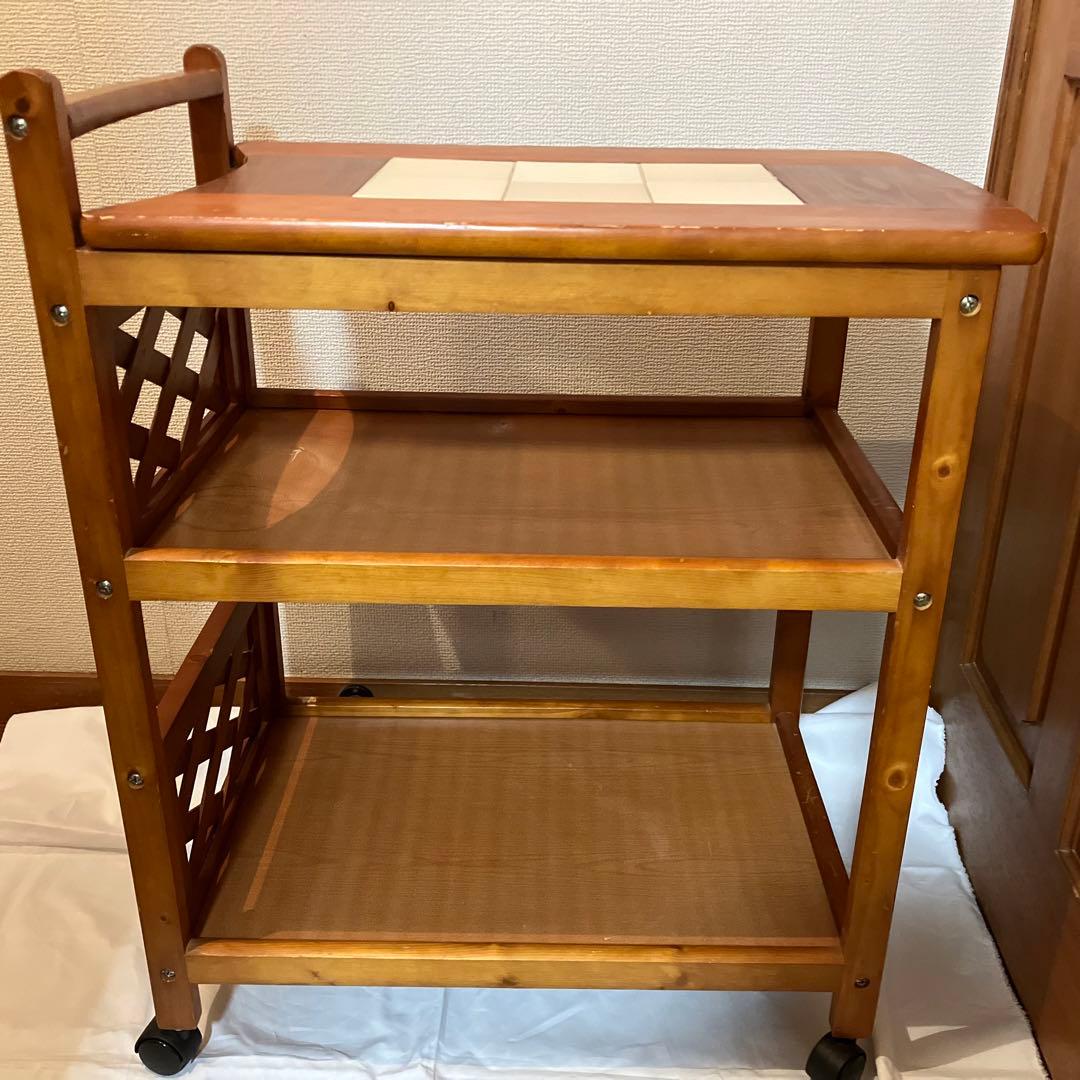 ☆値下げ☆ 木製キッチンワゴン キャスター付き タイル調天板　レトロ
