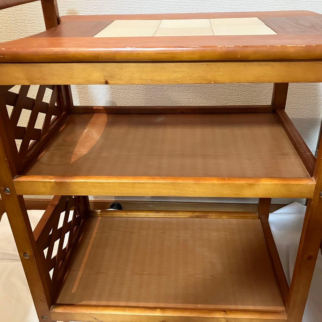 ☆値下げ☆ 木製キッチンワゴン キャスター付き タイル調天板　レトロ