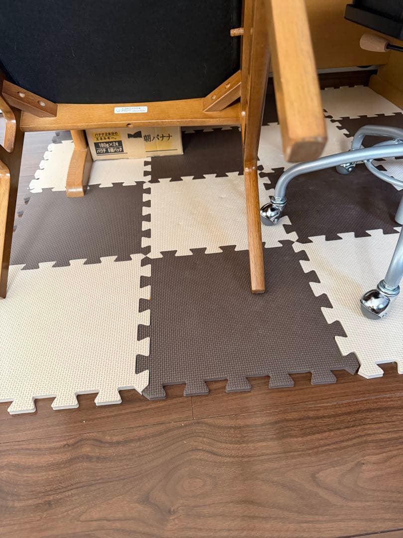 カリモク60 アームレスダイニングチェア スタンダードブラック