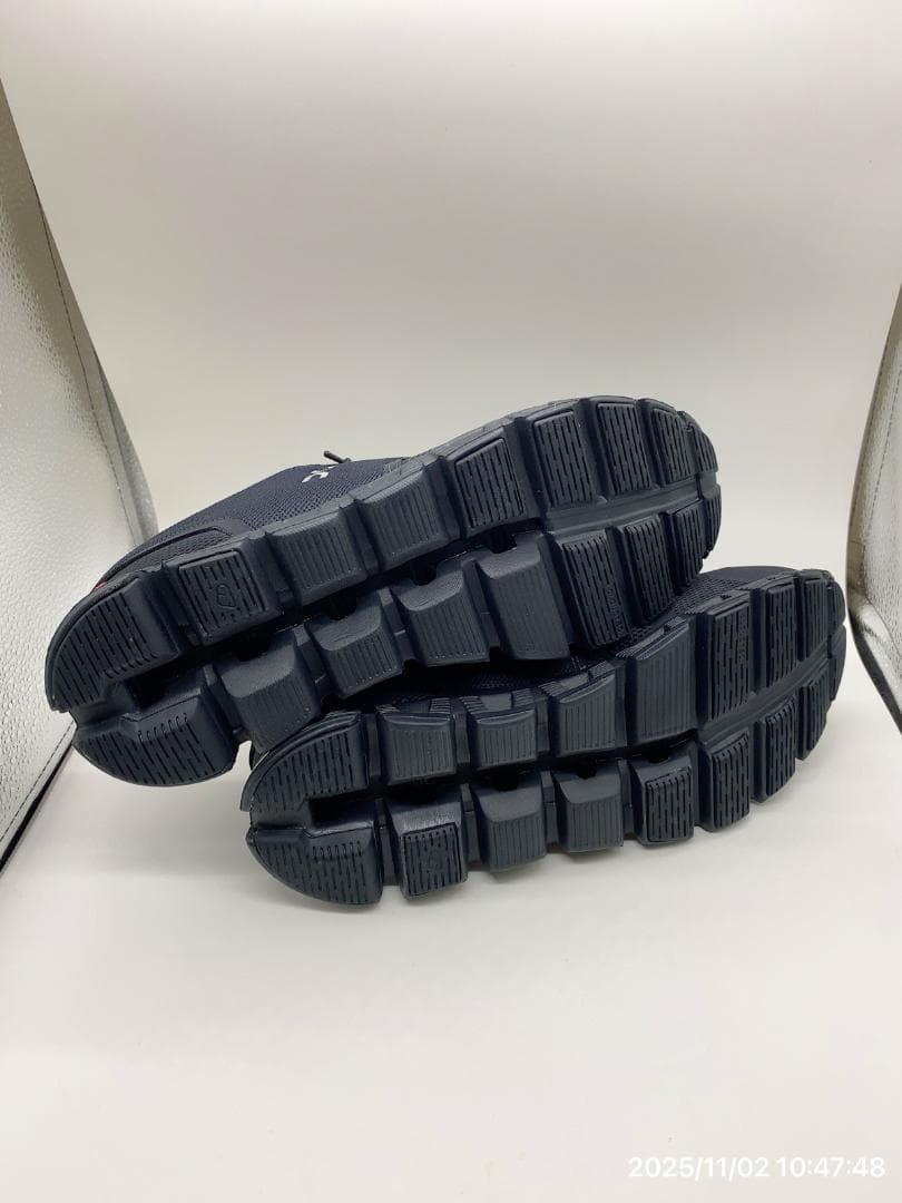 ゆ*う様 On　Cloud5ランニングシューズ オール・ブラック　メンズ　26c