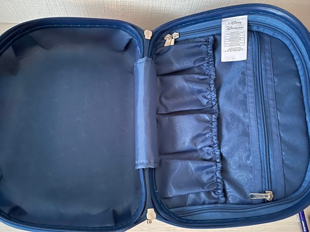 新品未使用　パリディズニー　スーツケース Sサイズ・サブケース付き