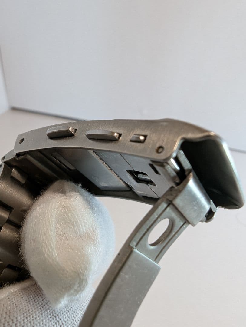 CITIZEN スカイホーク/電波ソーラー/チタン/U600-T011110