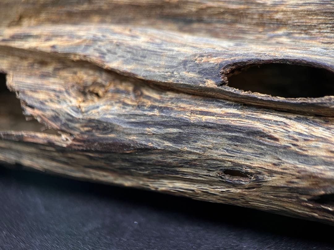 お香 天然沈香 六国五味聞香用 伽羅 香木 4-S-108g 新年特別出品