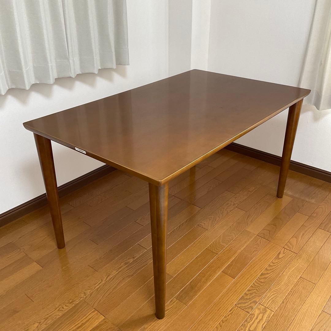 カリモク60+ ダイニングテーブル 1300