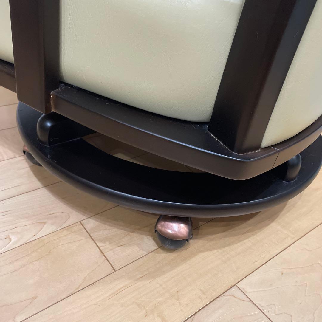 ニトリ ダイニングチェア　回転式