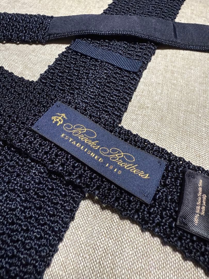 Brooks Brothers／ニットソリッドタイ／ロゴ刺繍／ネイビー／伊製
