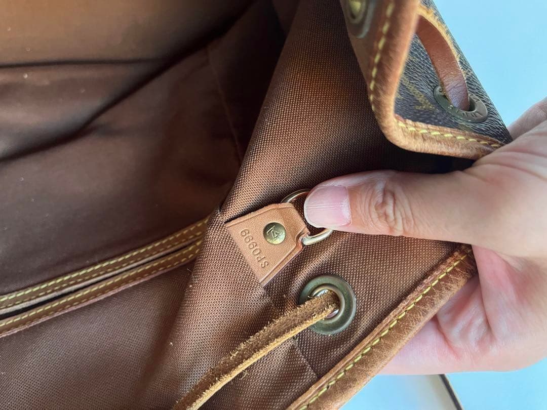 ルイヴィトン　リュック　モンスリ　モノグラム　ヴィンテージ　レトロ　総柄　平成